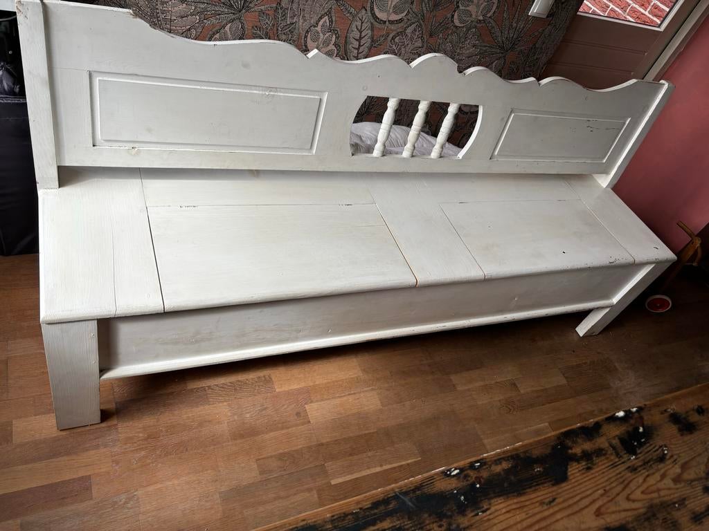 Degelijke klepbank met opbergruimte, Antiek en Kunst, Antiek | Meubels | Stoelen en Banken, Ophalen