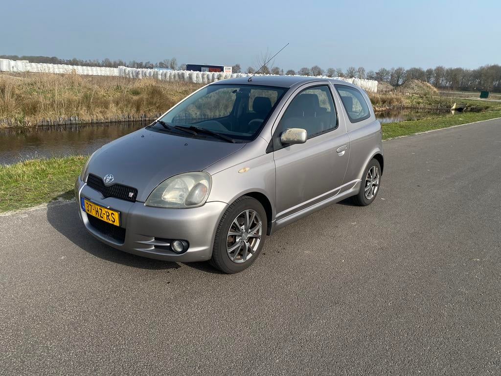 Toyota Yaris T-Sport, Auto's, Toyota, Voorwielaandrijving, 4 cilinders, 400 kg, Handgeschakeld