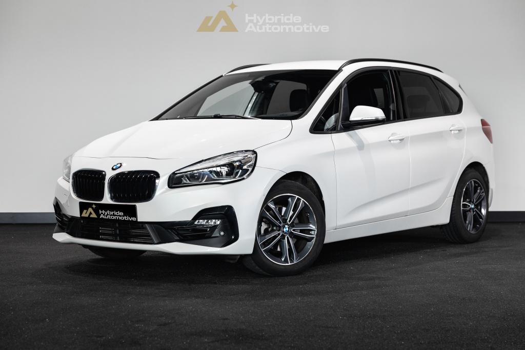 BMW 2 Serie Active Tourer 218i High Exec. Ed. | HUD | Trekha, 12 maanden, Wit, Bedrijf, 3 cilinders