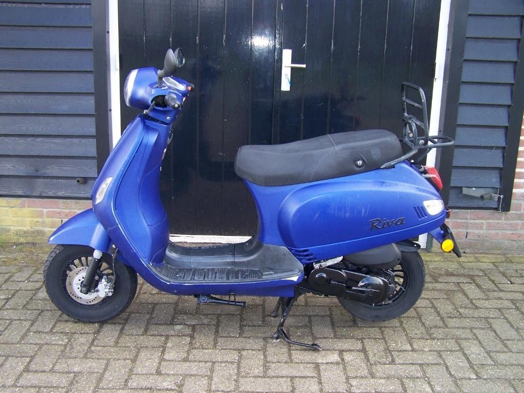 BTC RIVA scooter , scooter , BTC riva , AGM retro scooter, Ophalen, Gebruikt, Benzine
