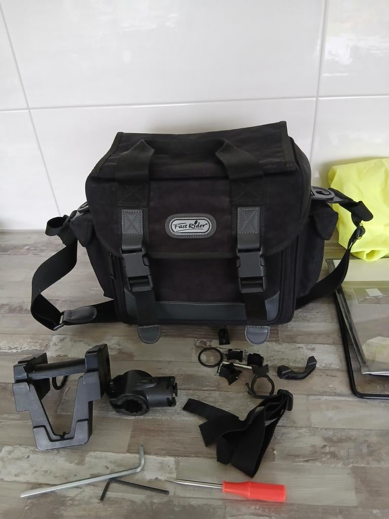 FastRider stuurtas met kaarthouder en regenhoes, Ophalen of Verzenden, Gebruikt, FastRider