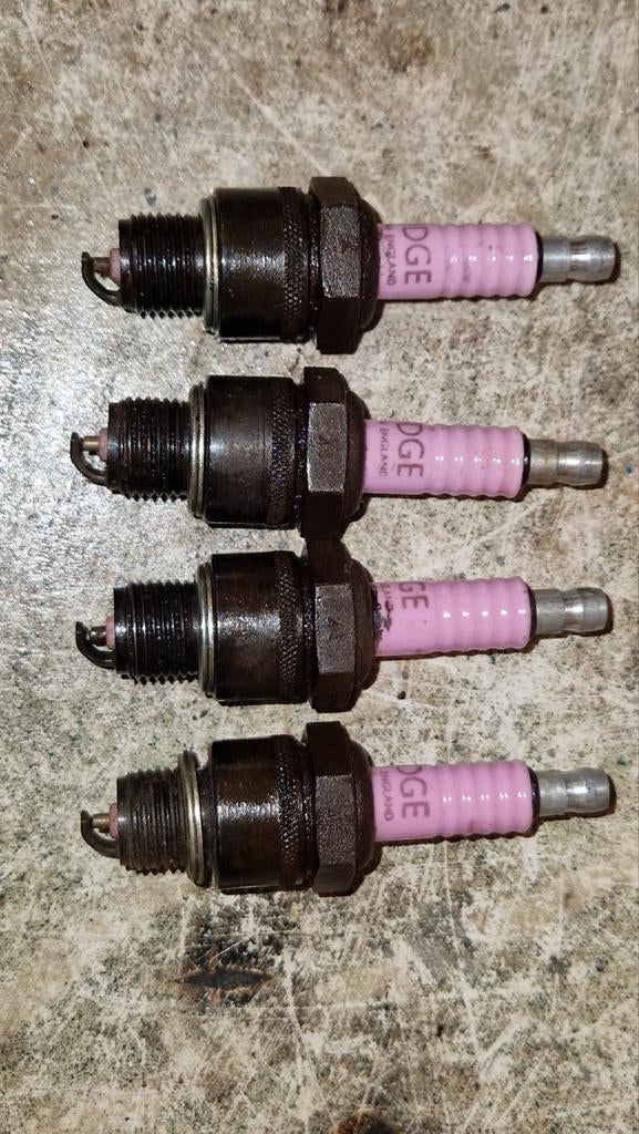 Lodge cny bougies TRIUMPH Herald 1200, Verzenden, Nieuw