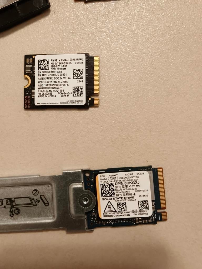 Harde Schijven SSD NVMe M.2 256GB en 512GB, Computers en Software, Harde schijven, Ophalen of Verzenden, Laptop, Overige aansluitingen