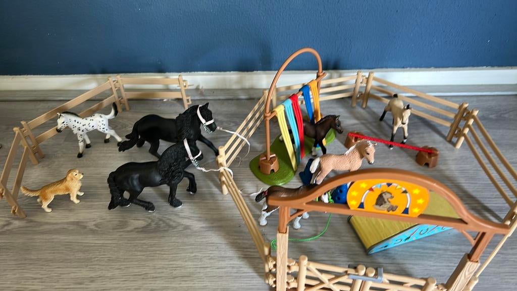 Grote Schleich set, Verzamelen, Dierenverzamelingen, Ophalen of Verzenden, Zo goed als nieuw, Paard, Beeldje of Figuurtje