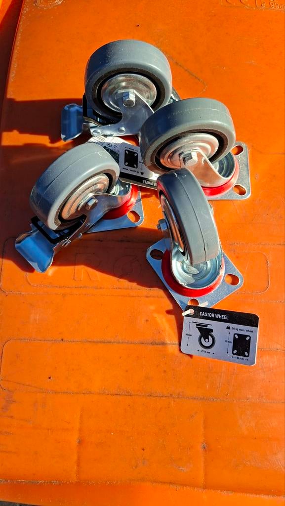 Zwenkwielen set van 4, 2 met rem, Ophalen of Verzenden