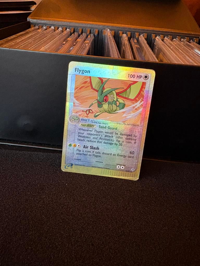 Flygon reverse holo, Ophalen of Verzenden, Zo goed als nieuw, Meerdere kaarten, Foil