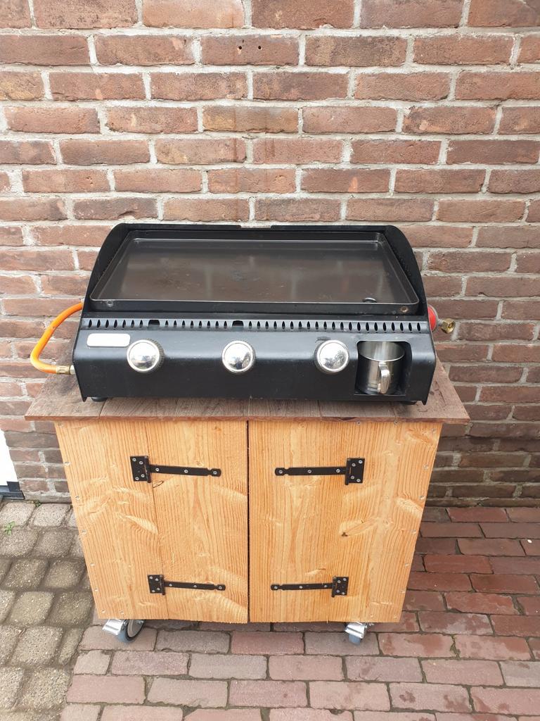 Plancha bakplaat op gas met onderkast, Tuin en Terras, Ophalen, Gebruikt, Onbekend