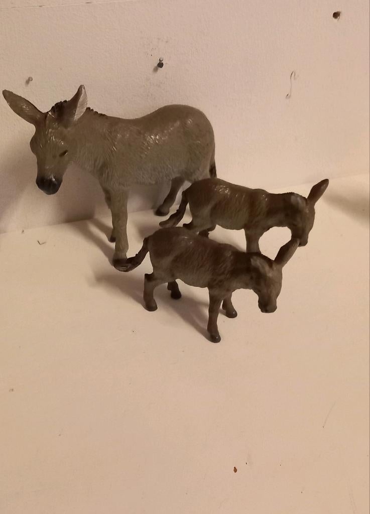 Speelgoed ezels, Ophalen of Verzenden, Zo goed als nieuw, Boerderijdier, Beeldje of Figuurtje