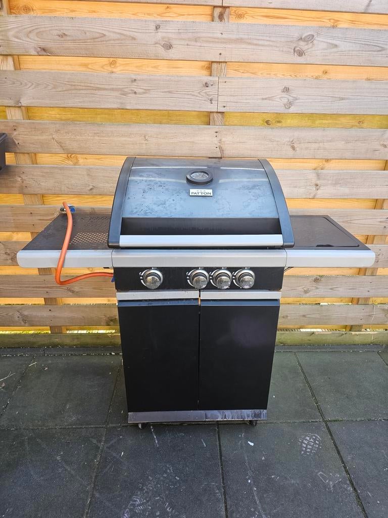 Gebruikte Patton Barbeque, Ophalen, Gebruikt