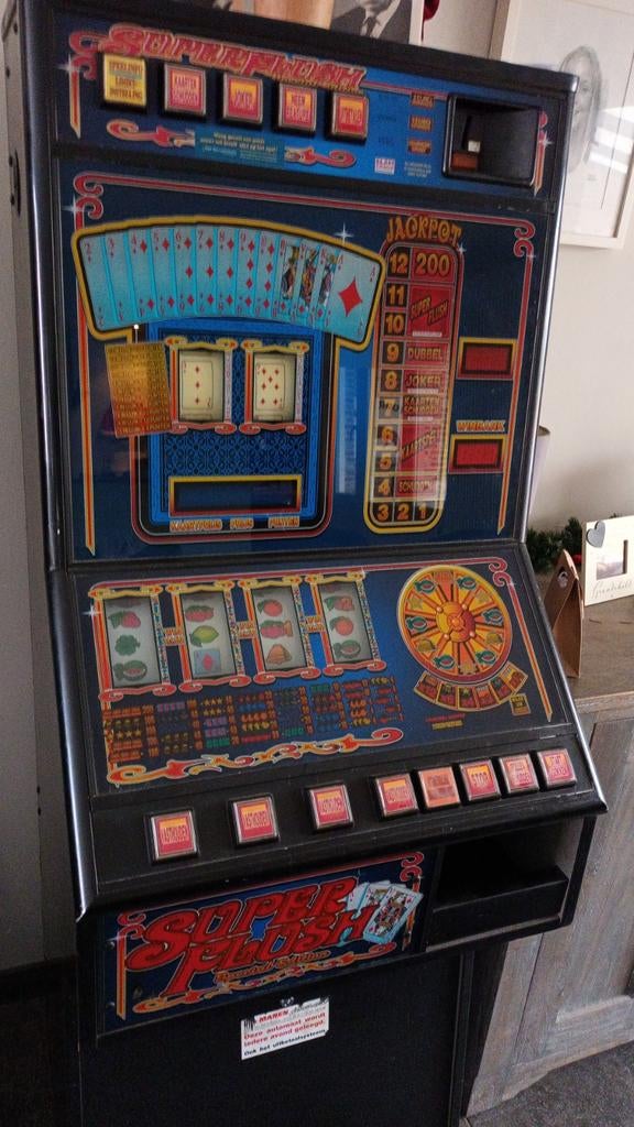 Gokkast super flush, Euro, Ophalen of Verzenden, Gebruikt, Met sleutels