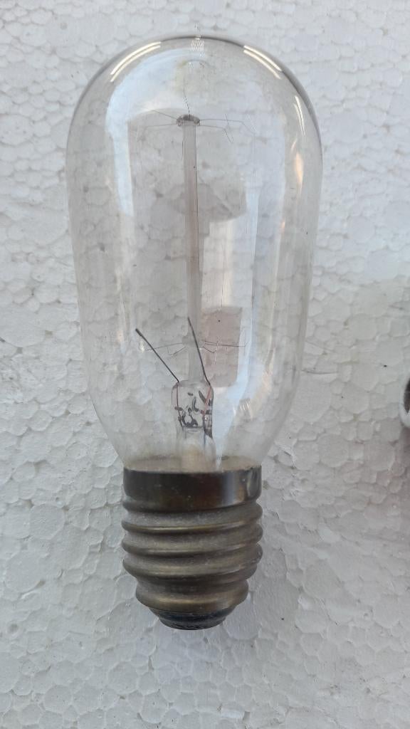 Kooldraadlamp en 2 witte porceleijn fittingen, Ophalen of Verzenden