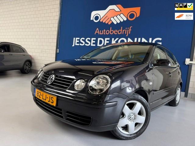 Volkswagen Polo 1.4 16V Highline / bj.2003 / 5 deurs / 1e ei, Voorwielaandrijving, 4 cilinders, Zwart, Origineel Nederlands