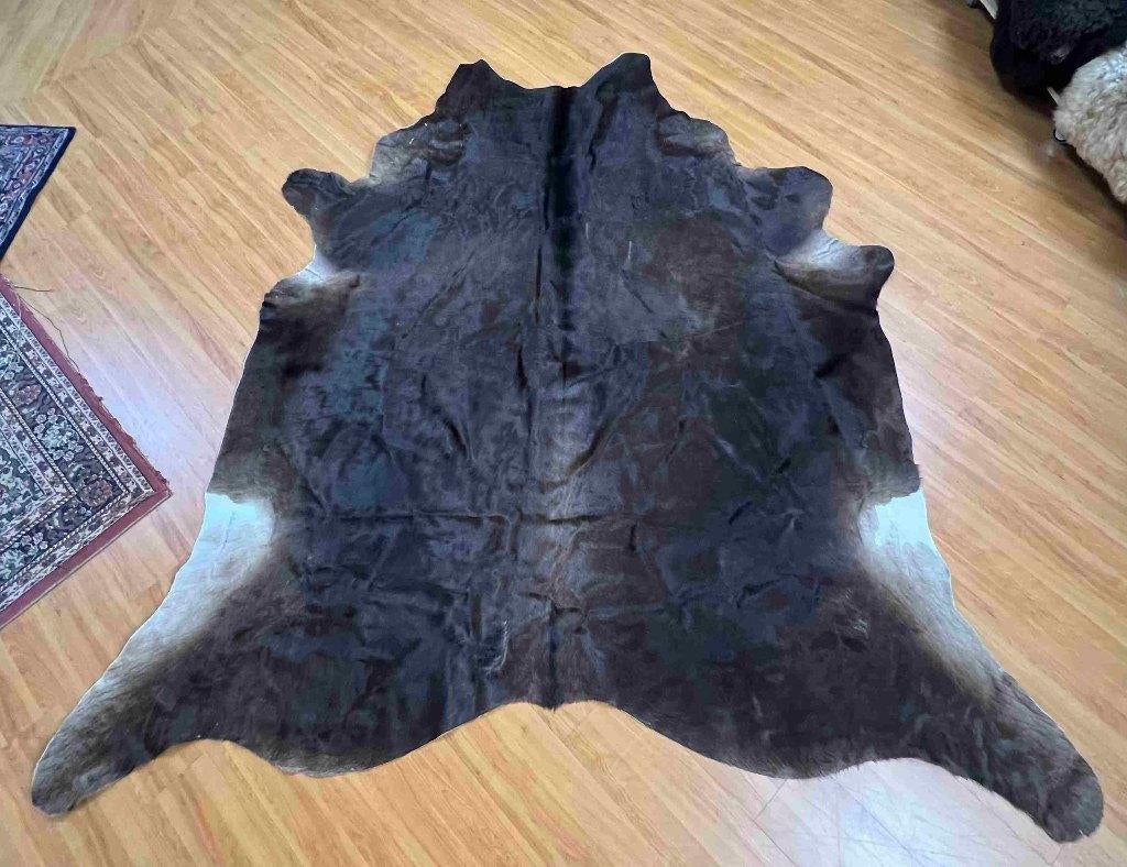 Koeienhuid donkerbruine 240/230 cm