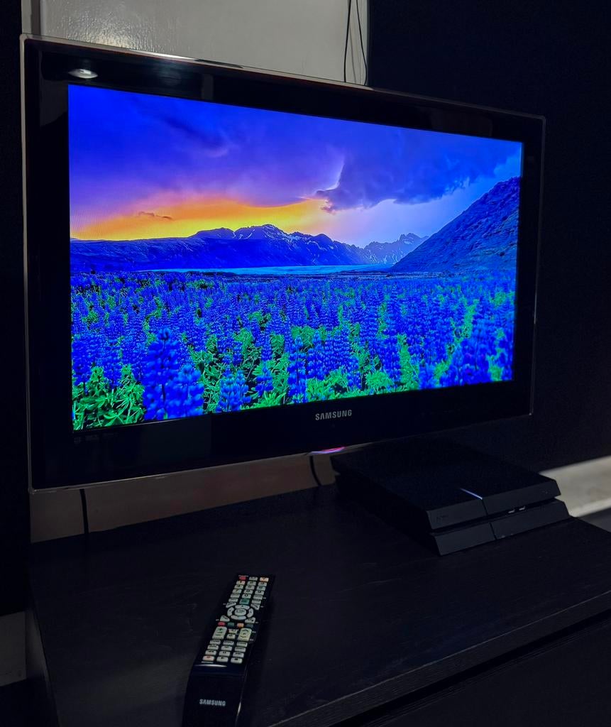 Samsung TV 32 inch UE32B6000 werkt perfect, 50 Hz, Ophalen of Verzenden, Samsung, Full HD (1080p)