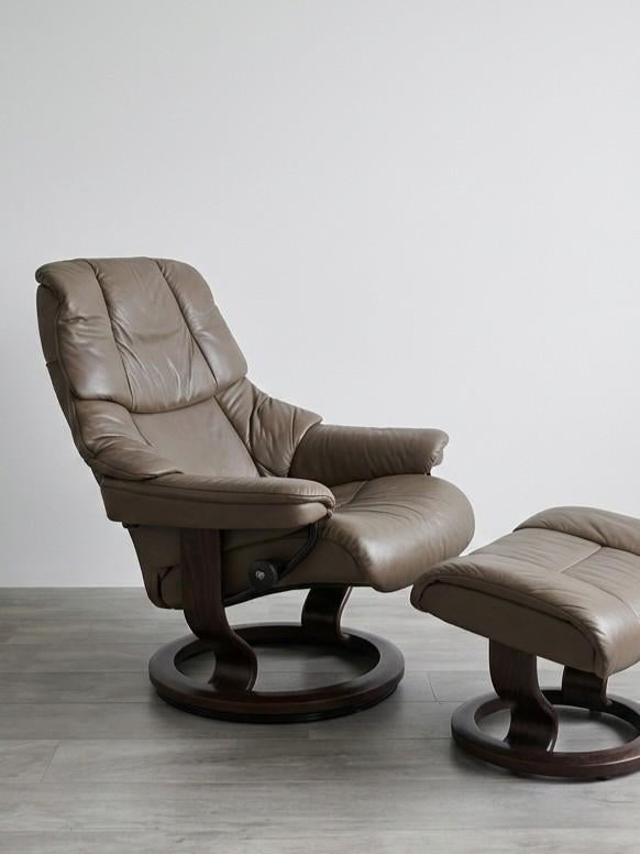 Stressless Reno Classic Relaxstoel + Hocker (Echt Leder), Huis en Inrichting, Stoelen, Ophalen, Gebruikt, Leer, Tijdloos, Klassiek