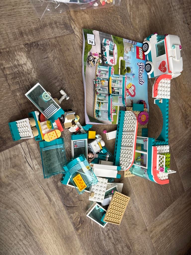 LEGO Friends 41394 Heartlake City Ziekenhuis, Gebruikt, Lego, Friends, Ophalen of Verzenden
