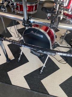Alesis strike 14" mesh bass drum kick pad, Ophalen of Verzenden, Zo goed als nieuw, Overige merken, Elektronisch
