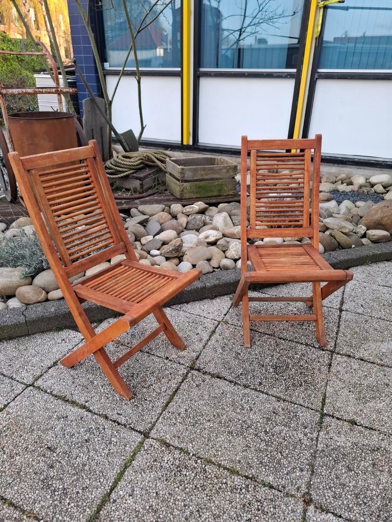 2 inklapbare houten tuinstoelen, Ophalen, Gebruikt, Hout, Inklapbaar