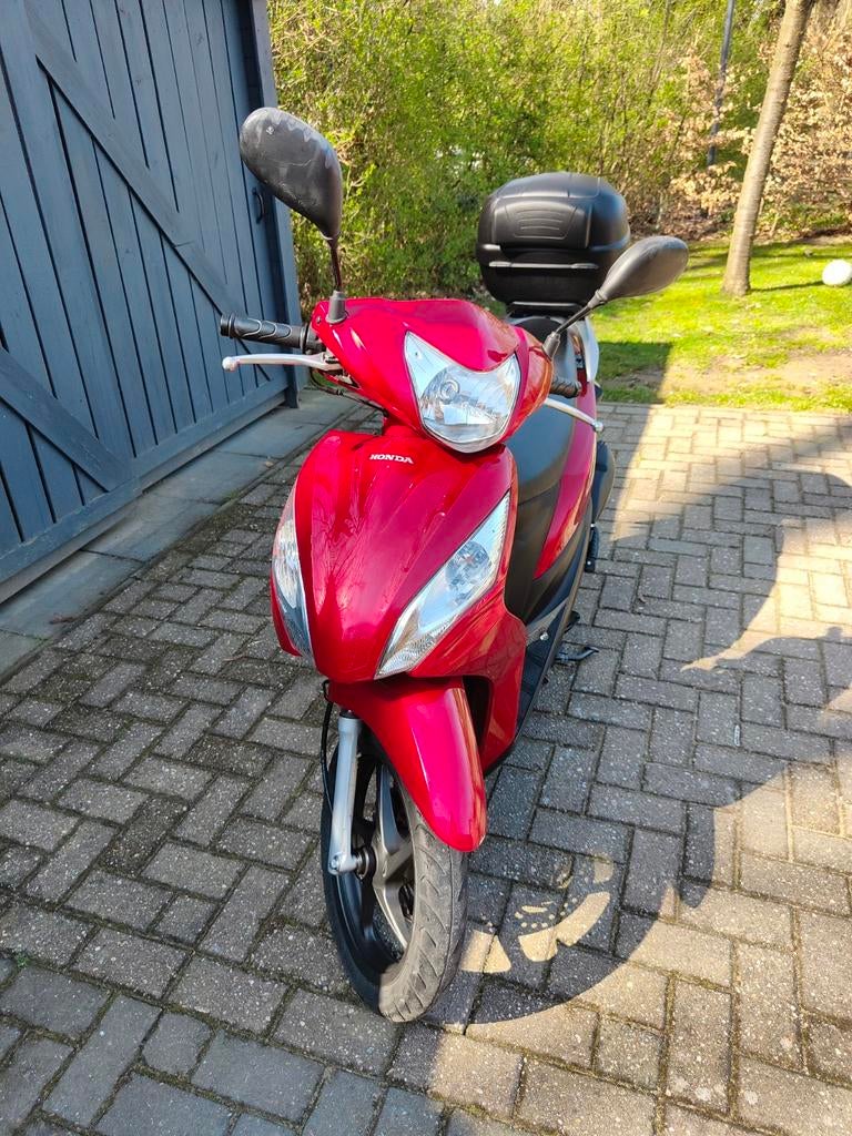 Honda NSC110WH Vision Scooter - Rood, Ophalen of Verzenden, Honda