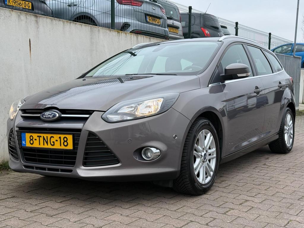 Ford Focus Wagon 1.0 EcoBoost Edition Plus/NAVI/CLIMA/PDC/CR, Euro 5, Gebruikt, Zwart, Bruin