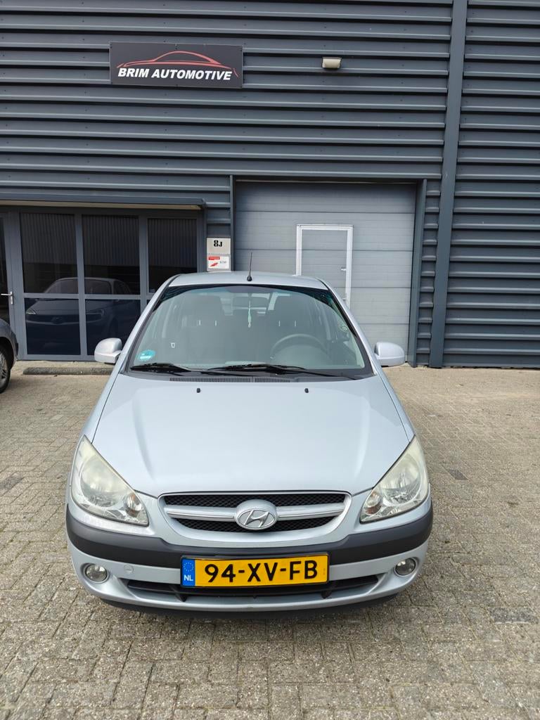 Hyundai Getz 1.4 5DRS AUT 2007 Grijs, 40 €/maand, 4 cilinders, Origineel Nederlands, Bedrijf