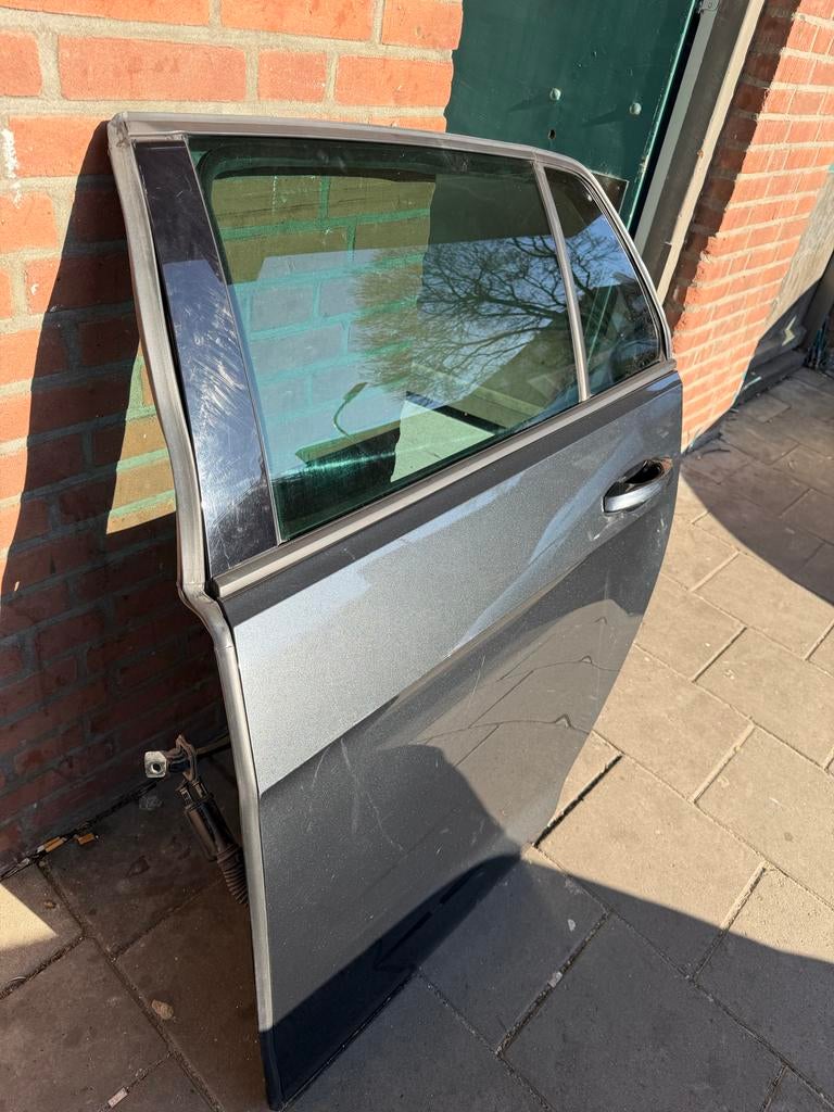 VW Golf 7 linker achterdeur grijs metallic 2013-2020, Gebruikt, Ophalen of Verzenden, Achter, Volkswagen