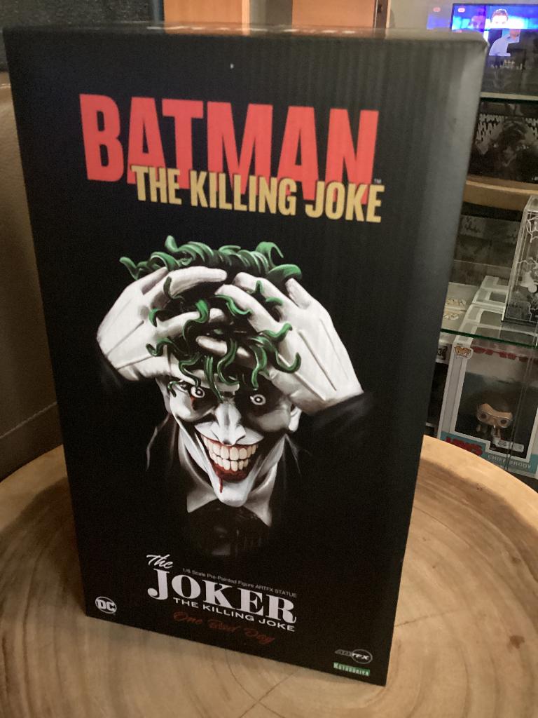 Batman the killing joke Kotobukiya, Verzamelen, Beelden en Beeldjes, Ophalen of Verzenden, Nieuw, Mens