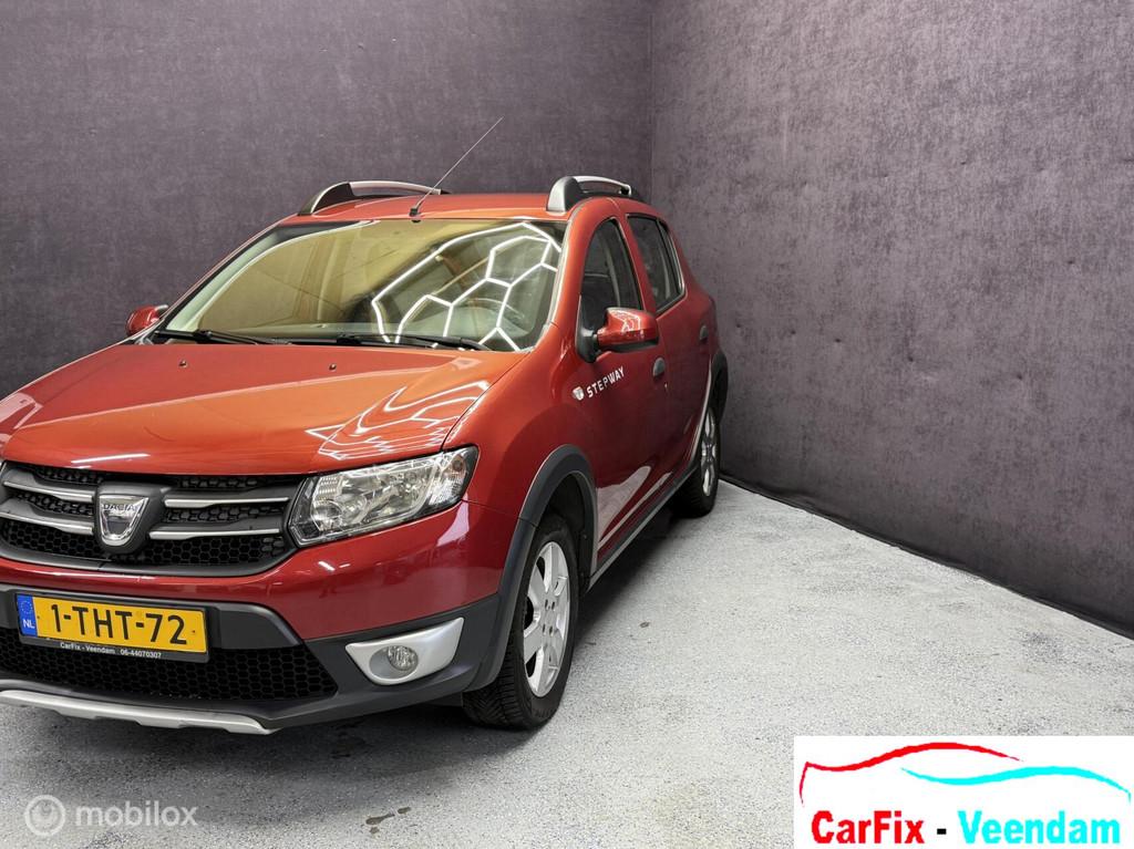 Dacia Sandero 0.9 TCe Stepway Lauréate, Auto's, Dacia, Voorwielaandrijving, 40 €/maand, Origineel Nederlands, Bedrijf