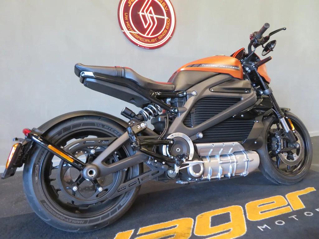 Harley-Davidson LIVEWIRE ELW NIEUWSTAAT! HISTO € 16.450,00 - foto 3