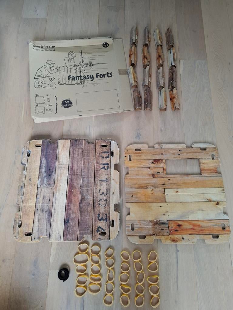 Fantasy forts bouwpakket speelhuisje set Large, Kinderen en Baby's, Speelgoed | Bouwstenen, Ophalen, Gebruikt, Overige merken