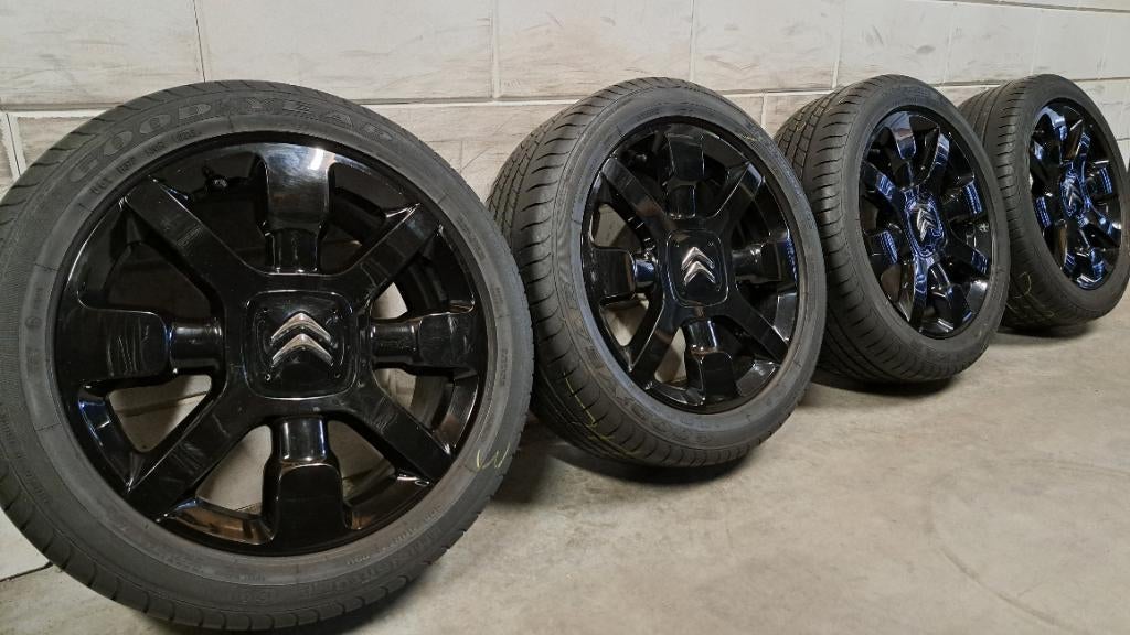 Lichtmetalen velgen C4 Cactus C3 Partner Berlingo 205/50/17, Auto-onderdelen, Banden en Velgen, Gebruikt, Banden en Velgen, 17 inch