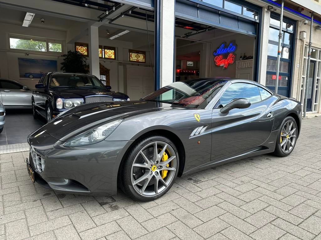 Ferrari California 4.3 V8 HELE 490 PK/KERAMISCHE REMMEN, Auto's, Ferrari, Automaat, Euro 5, Achterwielaandrijving, 8 cilinders