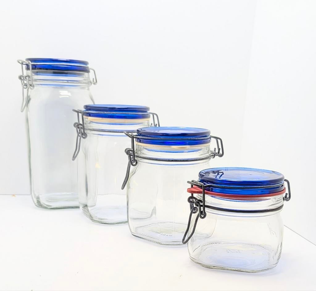 4 vintage wekpotten met blauw deksel, Bormioli Rocco Fido, Ophalen of Verzenden, Zo goed als nieuw, Blauw, Bus of Trommel