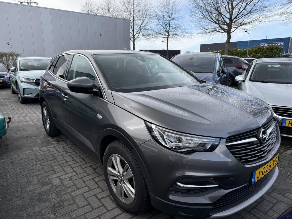 Opel Grandland X BWJ 2020 1.2 130 PK Turbo Business Executiv, Voorwielaandrijving, Stof, Gebruikt, 1199 cc