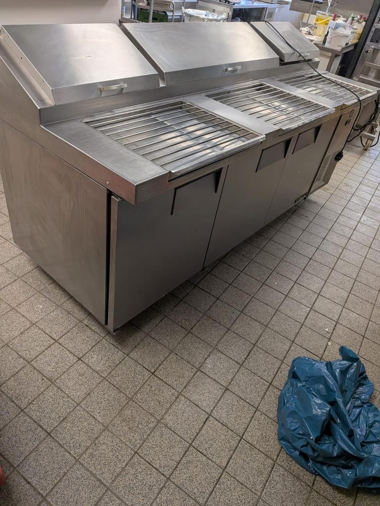 Saladette koelmeubel, Witgoed en Apparatuur, Koelkasten en IJskasten, Ophalen, Zonder vriesvak, 200 liter of meer, 60 cm of meer