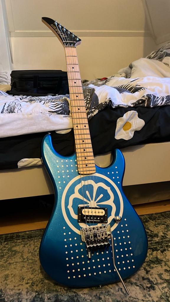 Kramer Baretta White Lotus- Blauw, Muziek en Instrumenten, Snaarinstrumenten | Gitaren | Elektrisch, Ophalen, Gebruikt, Solid body