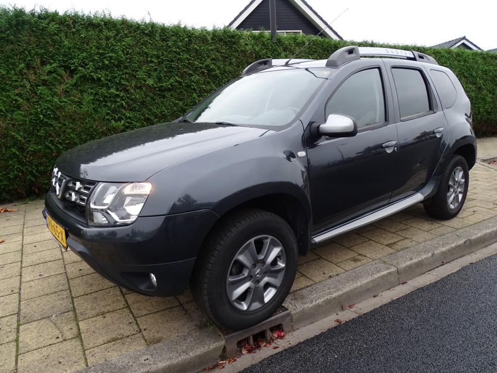 Dacia DUSTER 1.2 TCE 4X2 SL ROB-120875Km-Navi-Cruise-Media-U, Voorwielaandrijving, 125 pk, Gebruikt, Euro 6