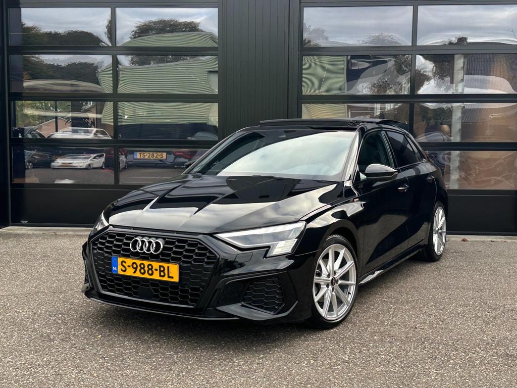 Audi A3 Sportback 30 TFSI 3x S-Line Pano Bang&Olufsen Matrix, Adaptive Cruise Control, Gebruikt, Euro 6, Zwart
