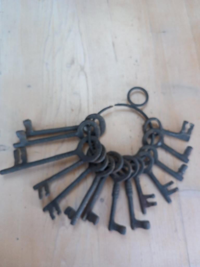 Oude kasteel deursleutels, Ophalen of Verzenden