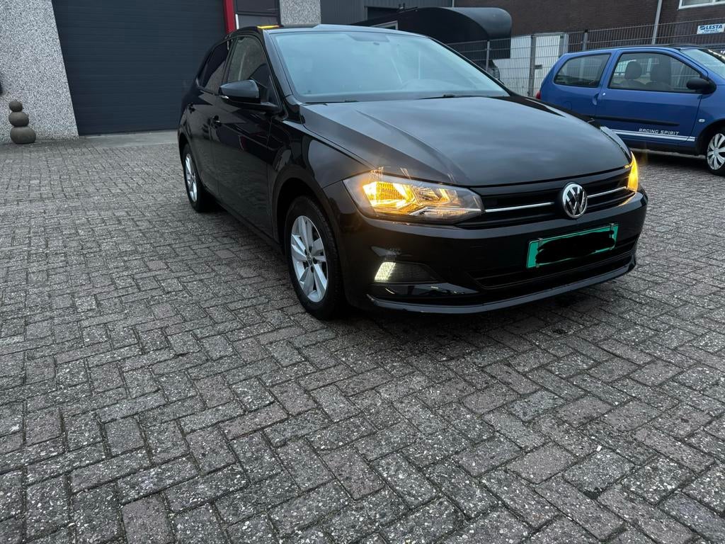 Volkswagen Polo 1.0 TSI 95PK 5D Bluemotion 7-DSG 2018 Zwart, Auto's, 95 pk, Particulier, 1080 kg, Geïmporteerd
