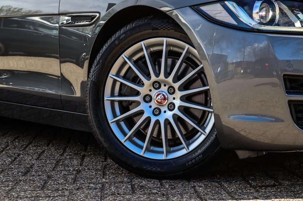 Jaguar XE 2.0 Prestige ORIGINEEL NL BTW! CAMERA LEDER XENON, Auto's, Jaguar, Automaat, Achterwielaandrijving, 4 cilinders, Bedrijf