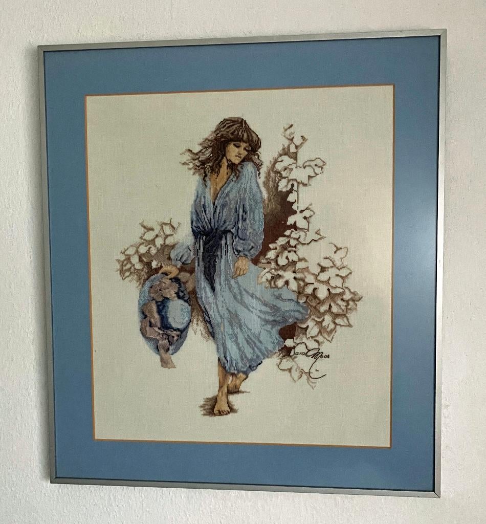 Borduurwerk Sara Moon - ingelijst met passepartout, Ophalen, Zo goed als nieuw, Handborduren, Overige typen