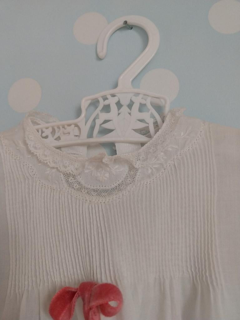 Beeldschoon doopjurkje, Antiek en Kunst, Verzenden