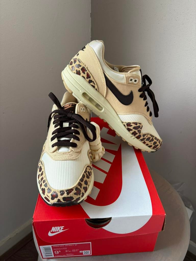 Nike Air Max 1 Leopard Print Nieuw in doos ! maat 41, Kleding | Dames, Schoenen, Ophalen, Nieuw, Sneakers of Gympen