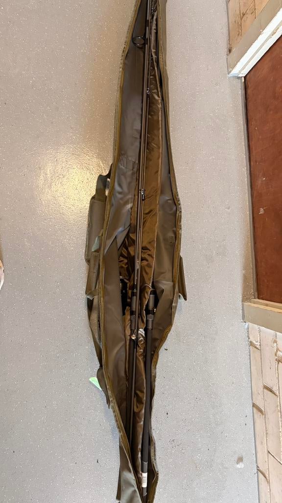 Daiwa Crosscast + Daiwa Black Widow BR 5000A, Ophalen, Zo goed als nieuw, Molen