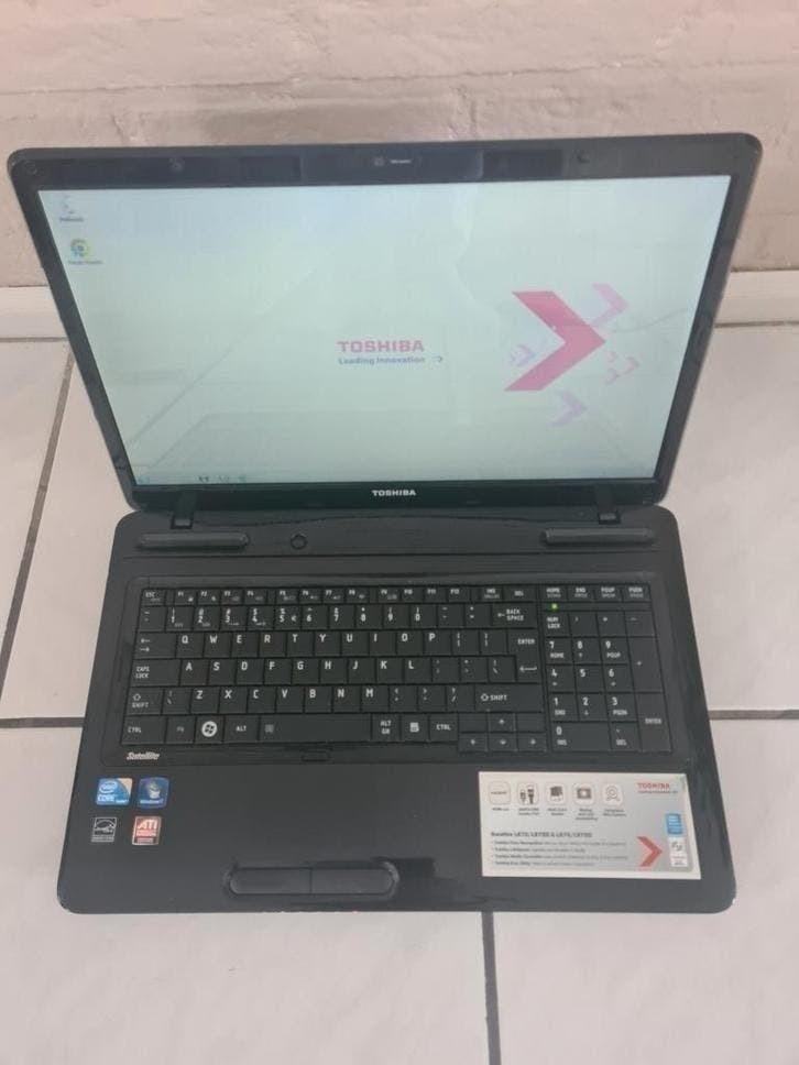 Toshiba Satellite laptop 17,3 inch i3 4GB RAM 500GB HDD, Ophalen of Verzenden