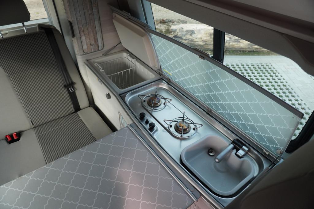 Volkswagen California Coast T6.1 150pk Trekhaak Stoelverwarm, Caravans en Kamperen, Buscamper of Camperbus, 5 tot 6 meter, VanWay Campers