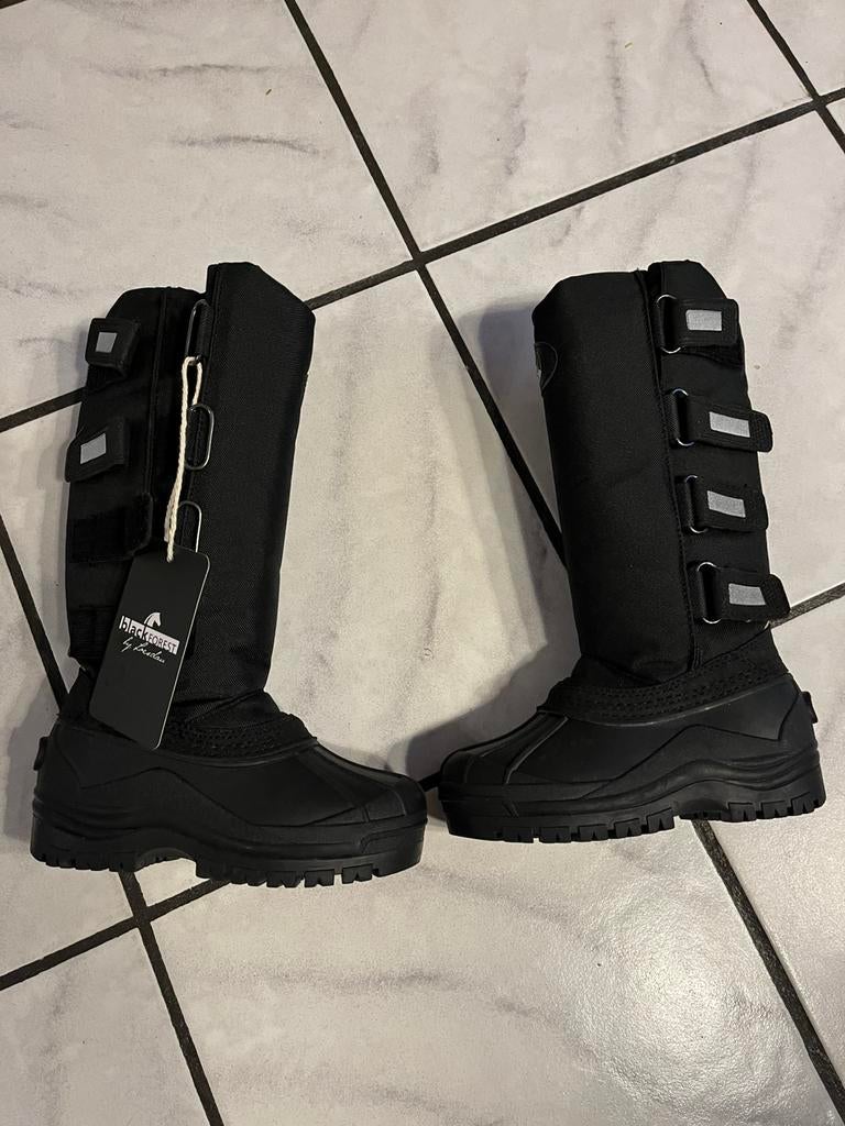 Thermolaarzen/moonboots maar 28, Kinderen en Baby's, Ophalen, Jongen of Meisje, Nieuw, Laarzen