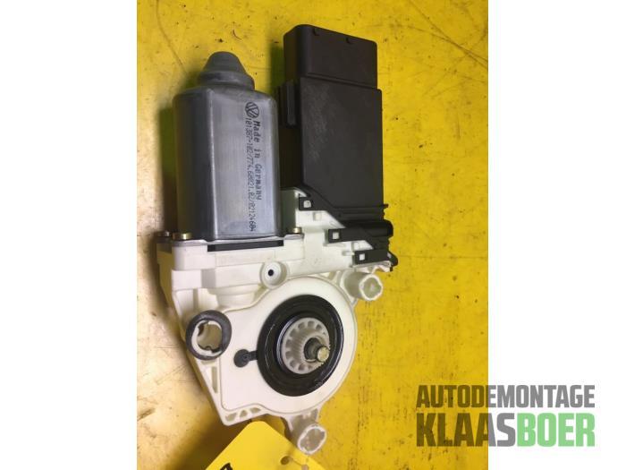 Raammotor Portier van een Seat Leon, Auto-onderdelen, Carrosserie en Plaatwerk, Ophalen of Verzenden, 12 maanden garantie, Gebruikt