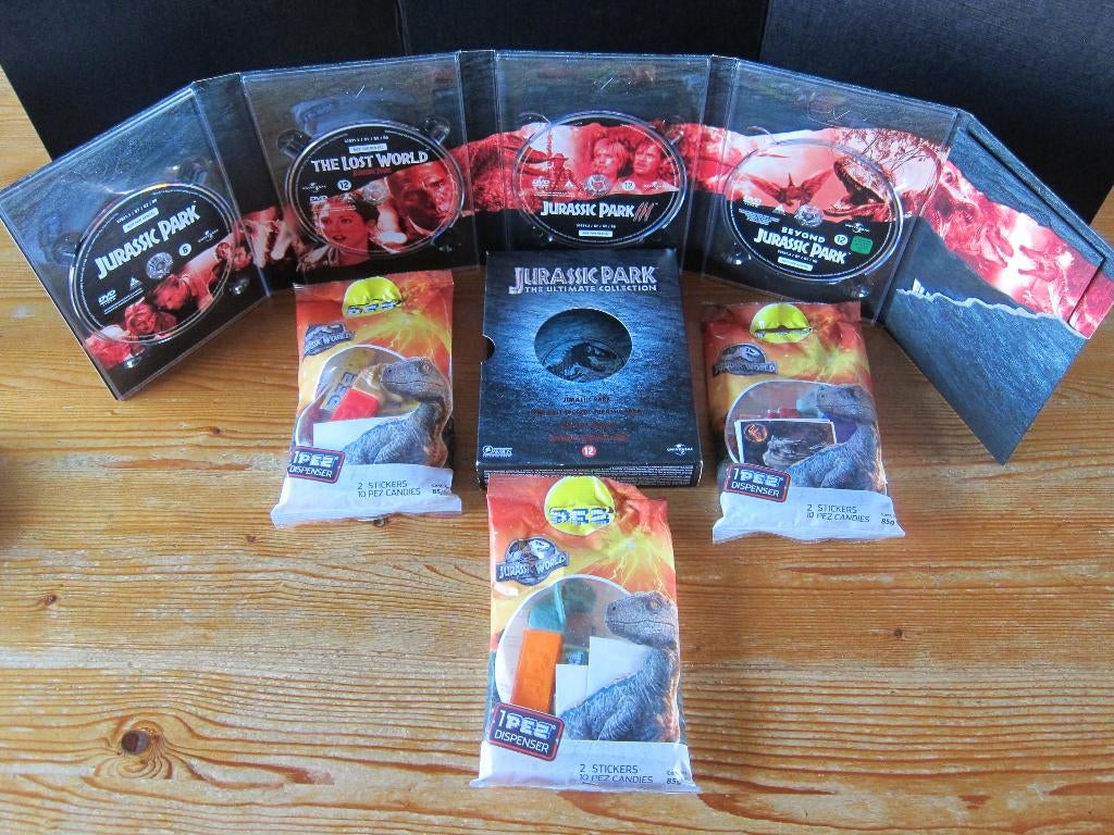 Jurassic Park The Ultimate Collection - Jurassic World PEZ, Boxset, Actie, Ophalen of Verzenden, Zo goed als nieuw